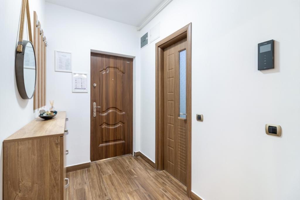 Isaran Residence Braşov Buitenkant foto